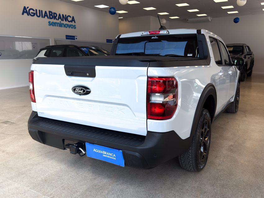 Ford MAVERICK 2.5 HYBRID LARIAT e-CVT 10