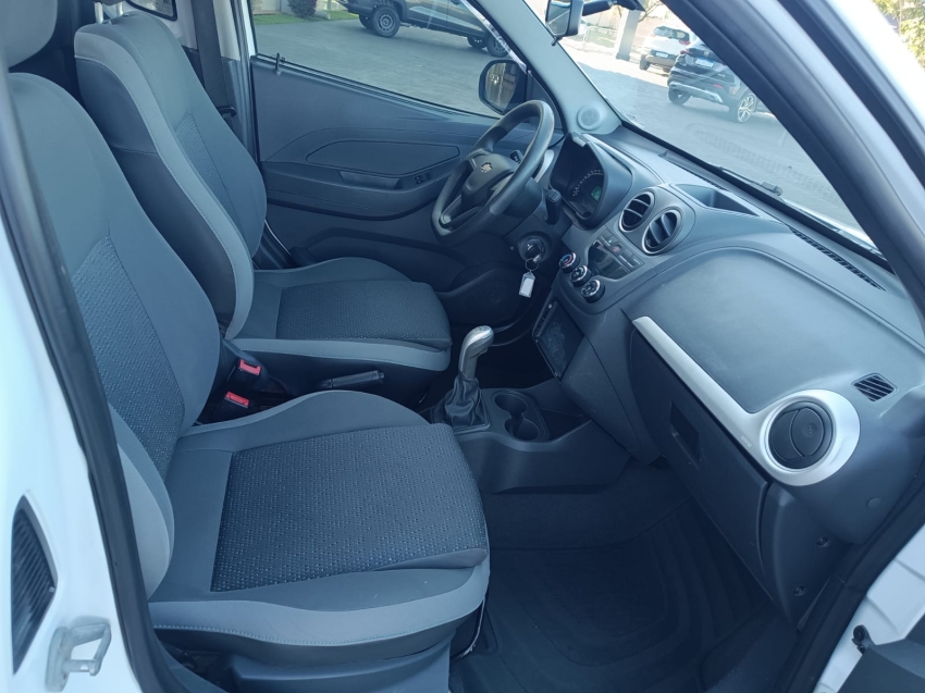 chevrolet montana 1.4 mpfi ls cs 8v flex 2p manual 2020 chevrolet montana 1.4 mpfi ls cs 8v flex 2p manual 2020