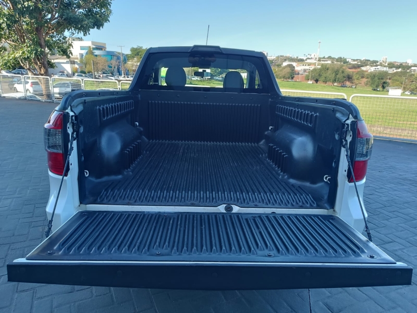 chevrolet montana 1.4 mpfi ls cs 8v flex 2p manual 2020 chevrolet montana 1.4 mpfi ls cs 8v flex 2p manual 2020