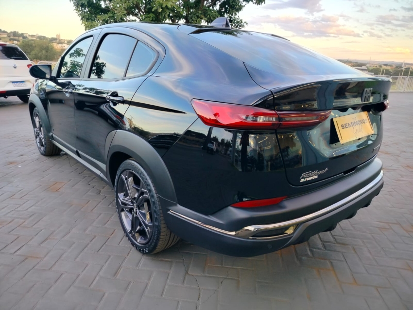 fiat fastback 1.3 turbo 270 flex limited edition at6 4p automatico 2023 fiat fastback 1.3 turbo 270 flex limited edition at6 4p automatico 2023
