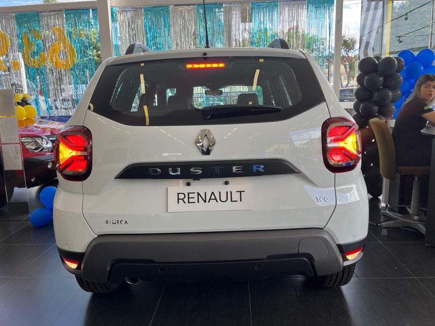 duster iconic plus 1.3 turbo - pack outsider