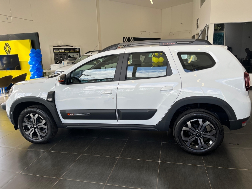 duster iconic plus 1.3 turbo - pack outsider