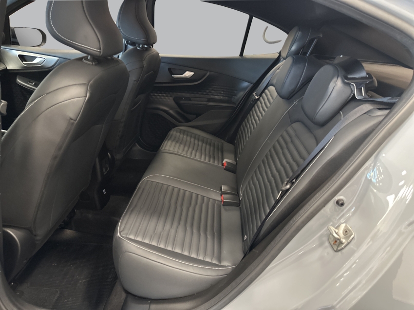 fastback 1.0 turbo 200 flex impetus cvt15