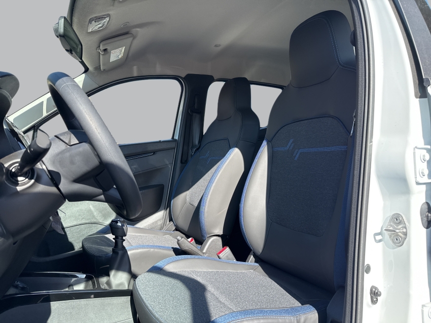 kwid 1.0 12v sce flex intense manual11