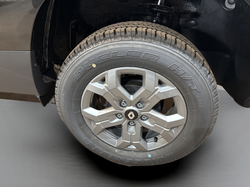 renault oroch 1.6 16v sce flex intense manual 4p 202514