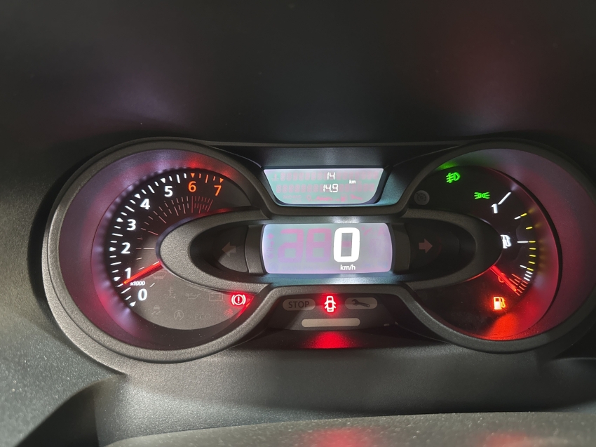 renault oroch 1.6 16v sce flex intense manual 4p 202510