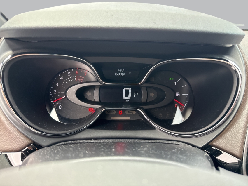 captur 1.3 tce flex iconic x-tronic15