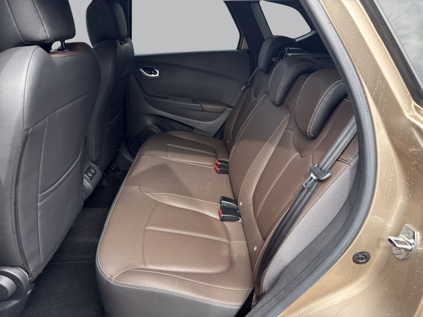 captur 1.3 tce flex iconic x-tronic12