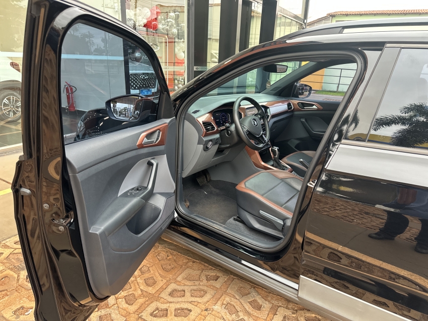 volkswagen t-cross 1.0 200 tsi total flex comfortline automatico 4p manual 202111