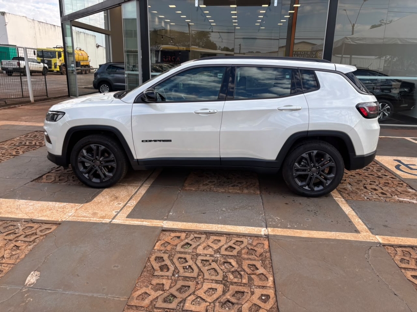 jeep compass 1.3 t270 turbo flex longitude at6 4p automatico 20267