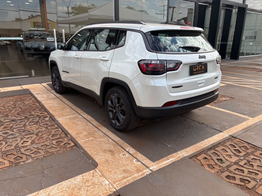 jeep compass 1.3 t270 turbo flex longitude at6 4p automatico 20265