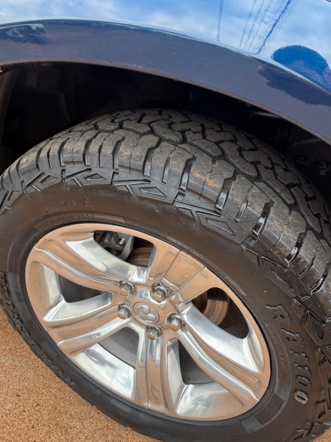 ram classic 5.7 v8 gasolina laramie cd 4x4 automatico 4p 20238