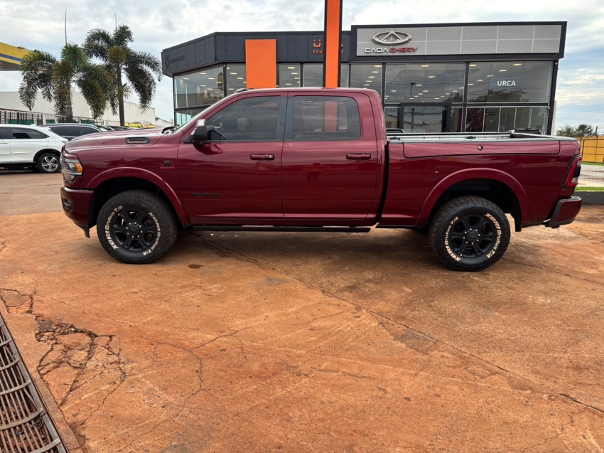 ram 3500 6.7 i6 turbo diesel laramie night edition cd 4x4 automatico 3.5 4p 20227