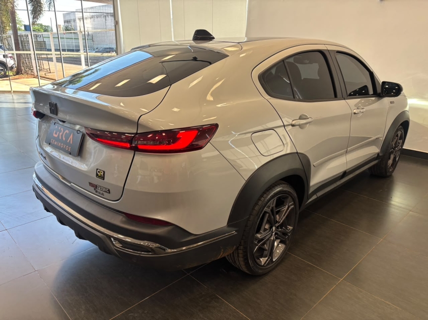 fiat fastback 1.3 turbo 270 flex limited edition at6 4p automatico 20235