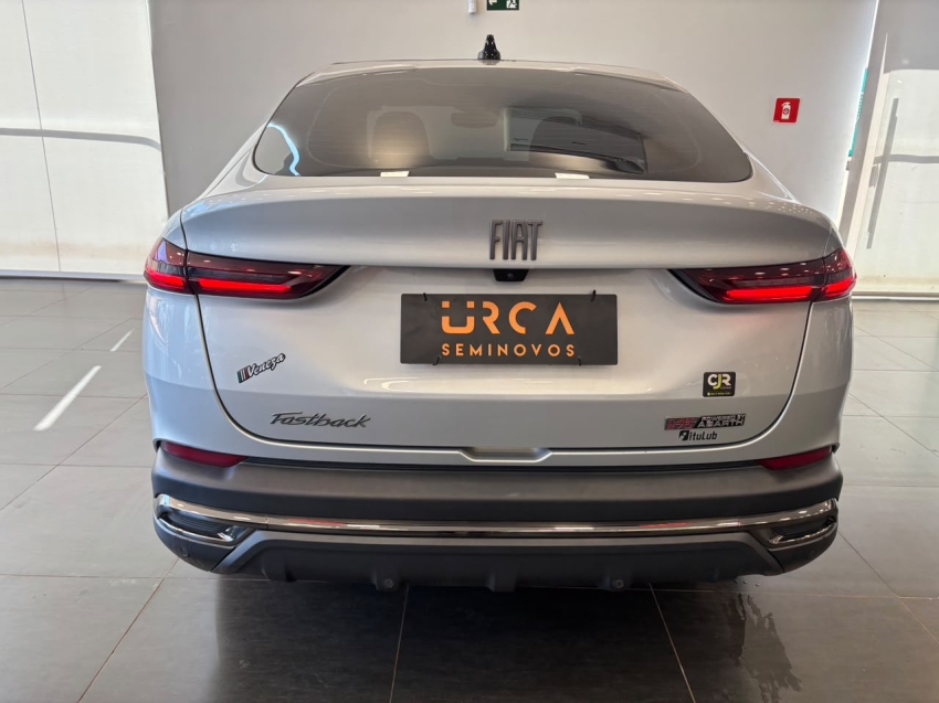 fiat fastback 1.3 turbo 270 flex limited edition at6 4p automatico 20236
