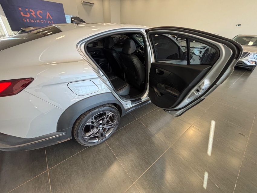 fiat fastback 1.3 turbo 270 flex limited edition at6 4p automatico 20238