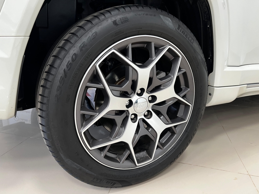 jeep commander 1.3 t270 turbo flex overland at6 4p automatico 2023