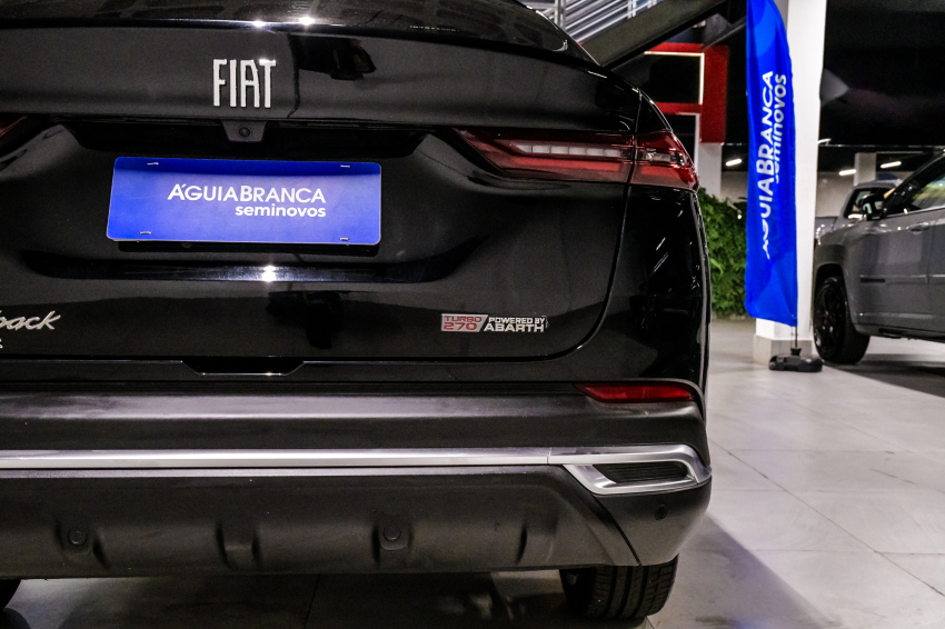 Fiat FASTBACK 1.3 TURBO 270 FLEX ABARTH AT6 9