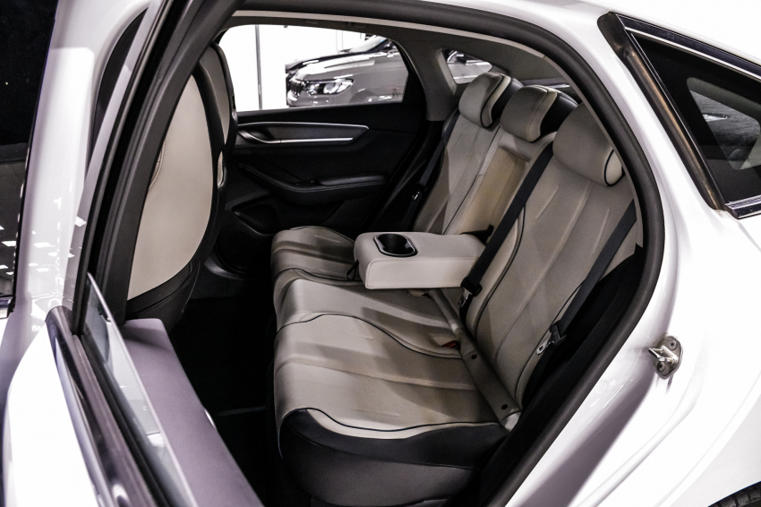 BYD KING 1.5 DM-I PHEV GS AUTOMÁTICO 22