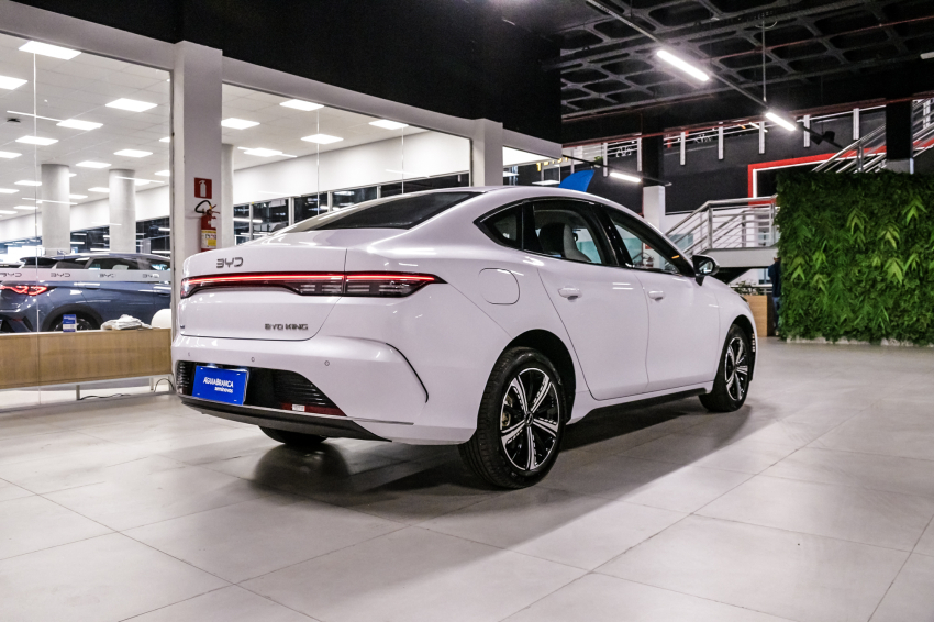 BYD KING 1.5 DM-I PHEV GS AUTOMÁTICO 10