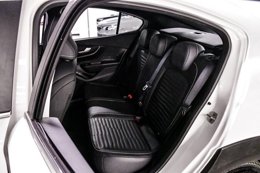 Fiat FASTBACK 1.3 TURBO 270 FLEX LIMITED EDITION AT6 21