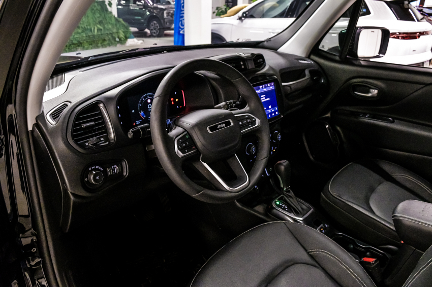 JEEP RENEGADE 1.3 T270 TURBO FLEX WILLYS 4x4 AT9 14