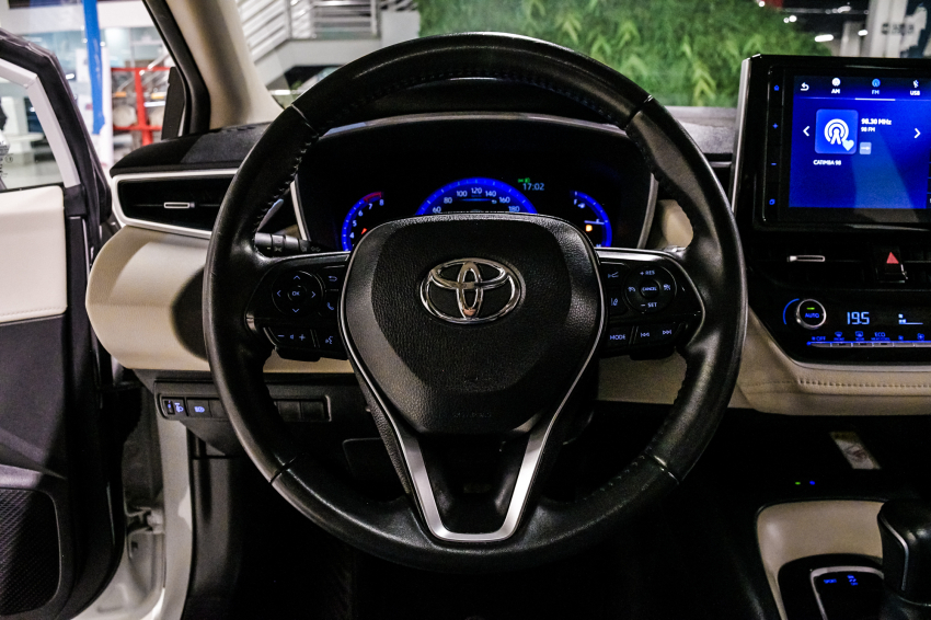 Toyota COROLLA 2.0 VVT-IE FLEX ALTIS DIRECT SHIFT 15