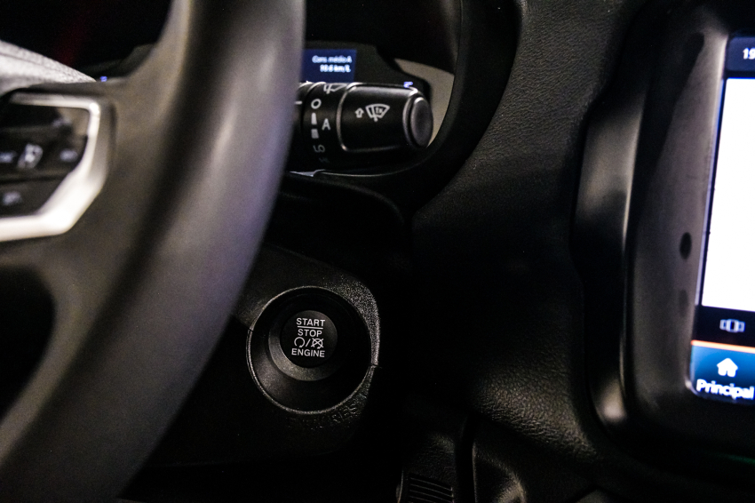JEEP RENEGADE 1.3 T270 TURBO FLEX LONGITUDE AT6 17