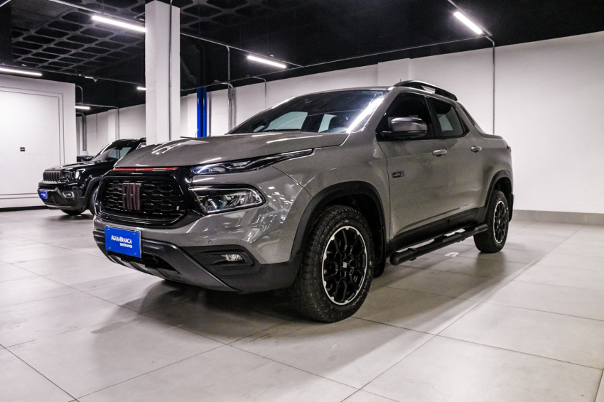 Fiat TORO 2.0 16V TURBO DIESEL ULTRA 4WD AT9