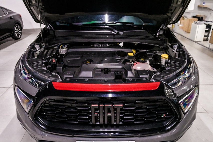 Fiat TORO 2.0 16V TURBO DIESEL ULTRA 4WD AT9 6