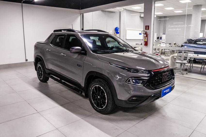 Fiat TORO 2.0 16V TURBO DIESEL ULTRA 4WD AT9 5