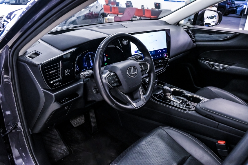 Lexus NX 350h 2.5 16V VVT-I HYBRID LUXURY CVT AWD 14