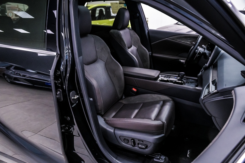 Lexus RX 450H+ 2.5 PHEV AWD CVT 22