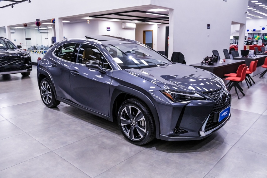Lexus UX 300H 2.0 VVT-I HYBRID CVT 5