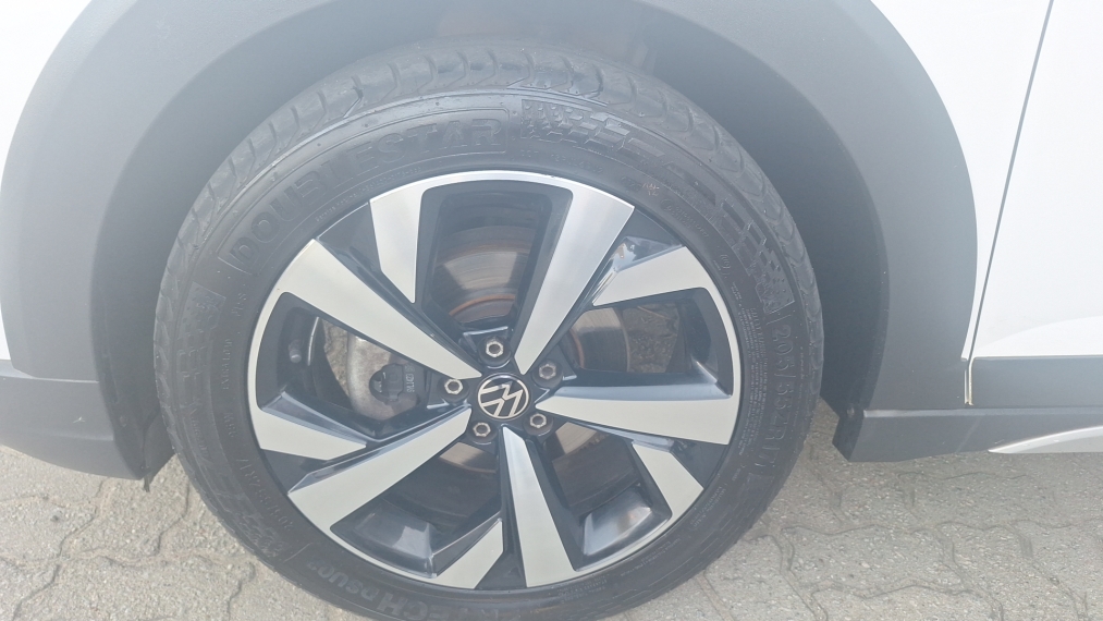 volkswagen nivus 1.0 200 tsi total flex highline automatico 4p 2023