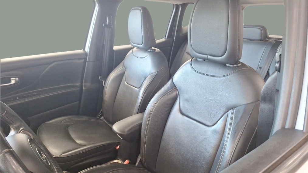 jeep renegade 1.8 16v flex longitude 4p automatico 201810