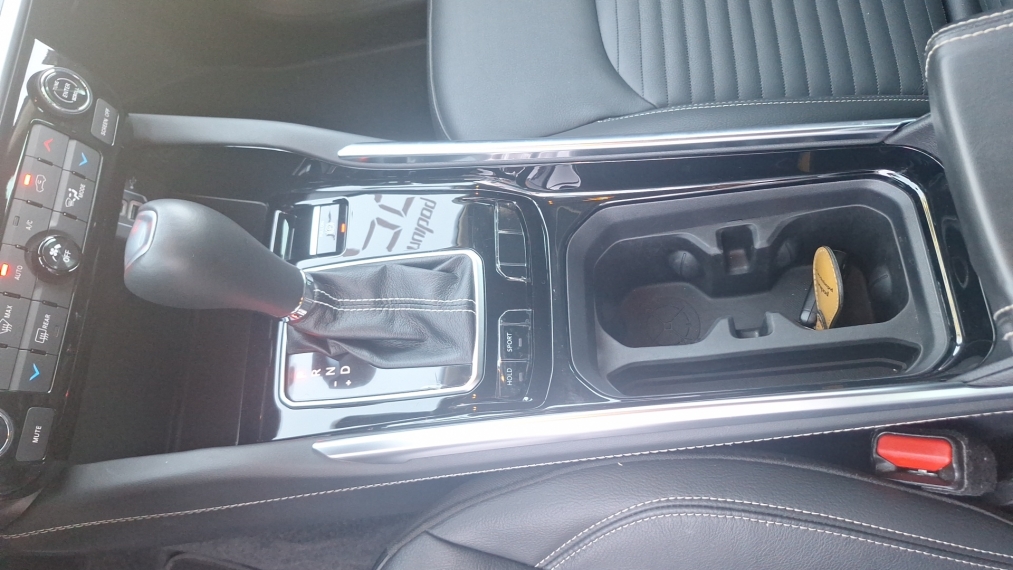 jeep commander 1.3 t270 turbo flex longitude at6 5p automatico 202514