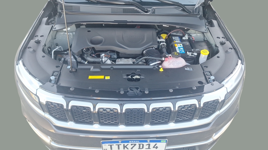 jeep commander 1.3 t270 turbo flex longitude at6 5p automatico 202513