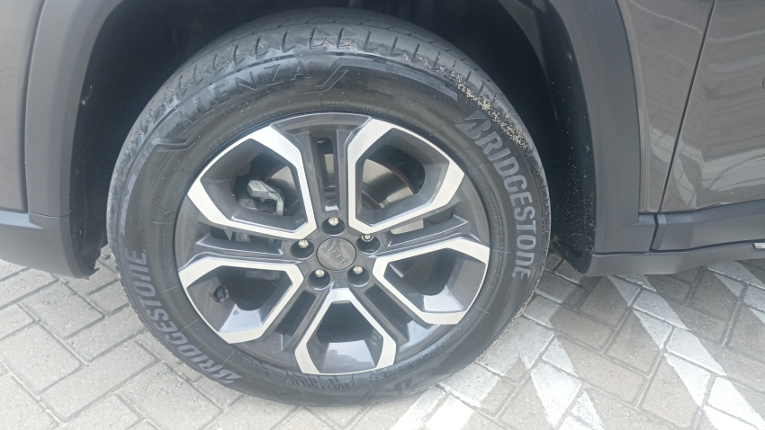 jeep commander 1.3 t270 turbo flex limited at6 4p automatico 202216