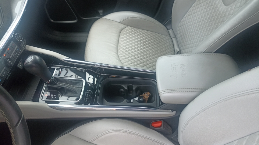 jeep commander 1.3 t270 turbo flex limited at6 4p automatico 202213