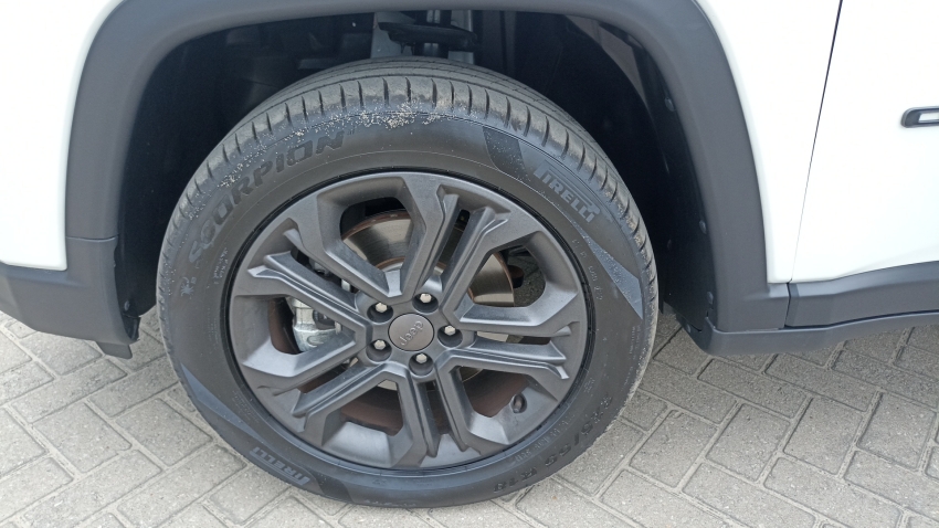 jeep compass 1.3 t270 turbo flex longitude at6 4p automatico 202613