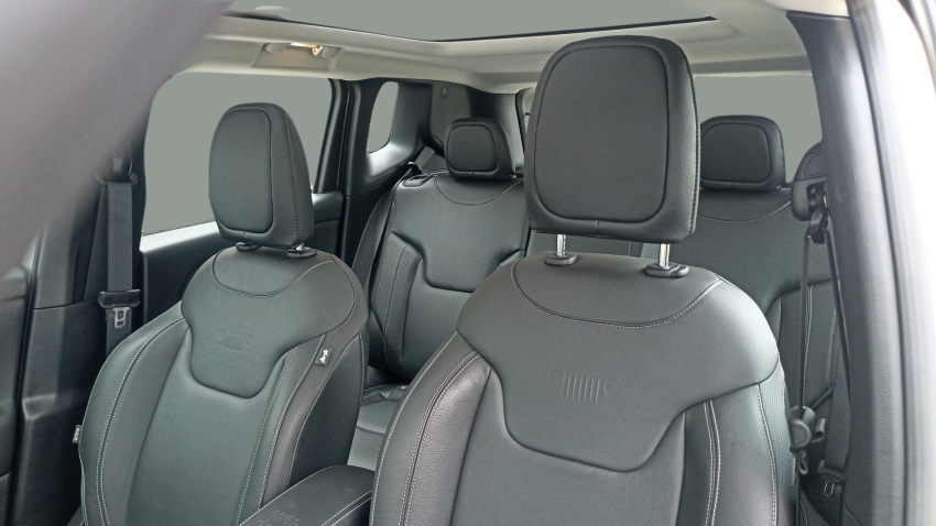 jeep renegade 1.3 t270 turbo flex sahara at6 4p automatico 202610