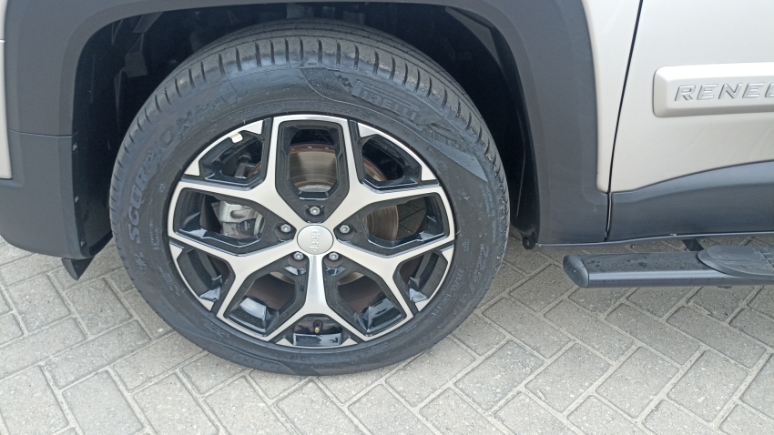 jeep renegade 1.3 t270 turbo flex sahara at6 4p automatico 202616