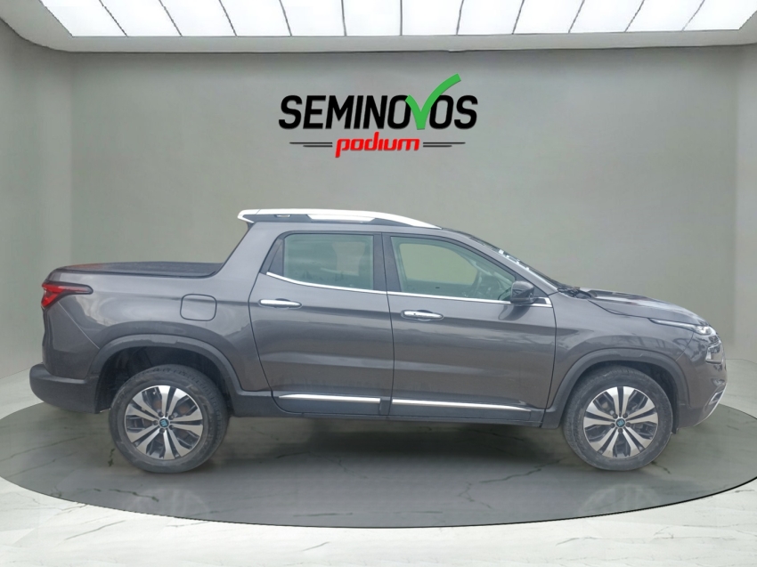 fiat toro 2.0 16v turbo diesel volcano 4wd at9 4p automatico 20246