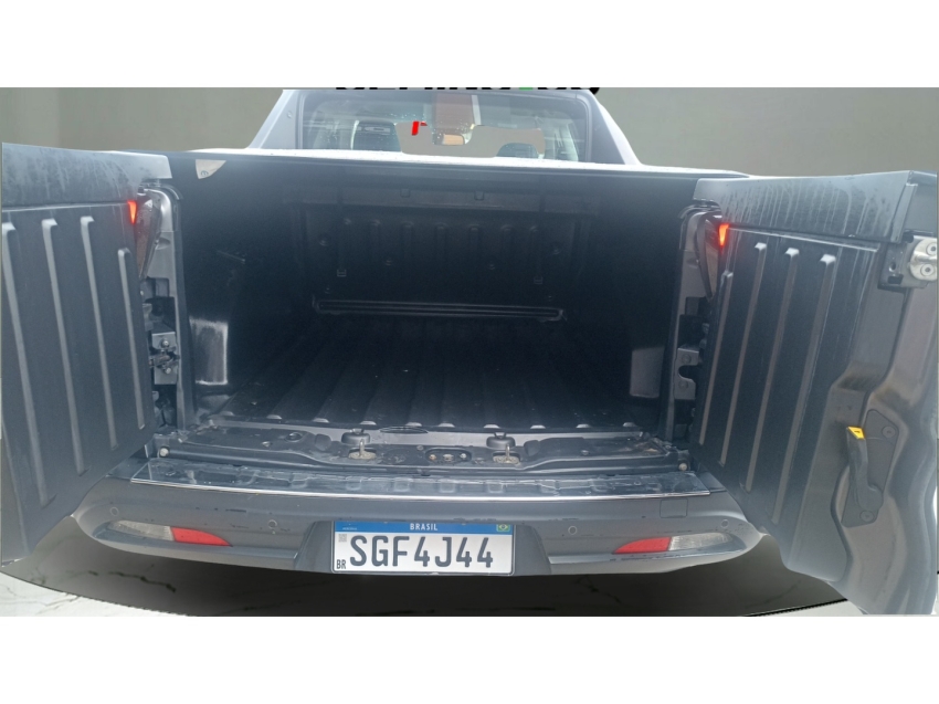 fiat toro 2.0 16v turbo diesel volcano 4wd at9 4p automatico 202413