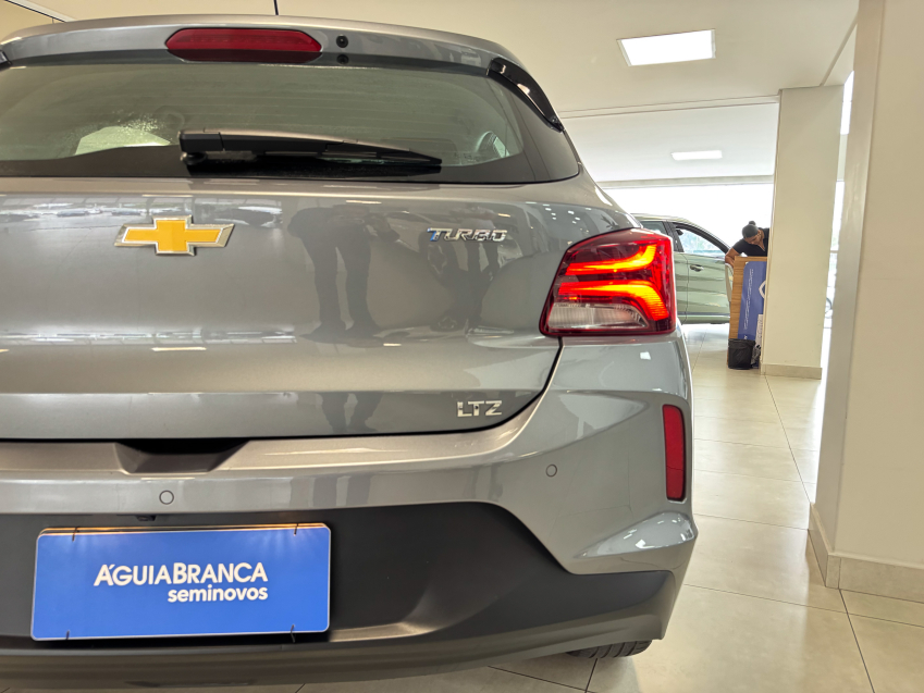 Carro Chevrolet ONIX