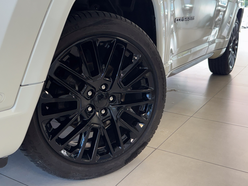 Carro JEEP COMPASS