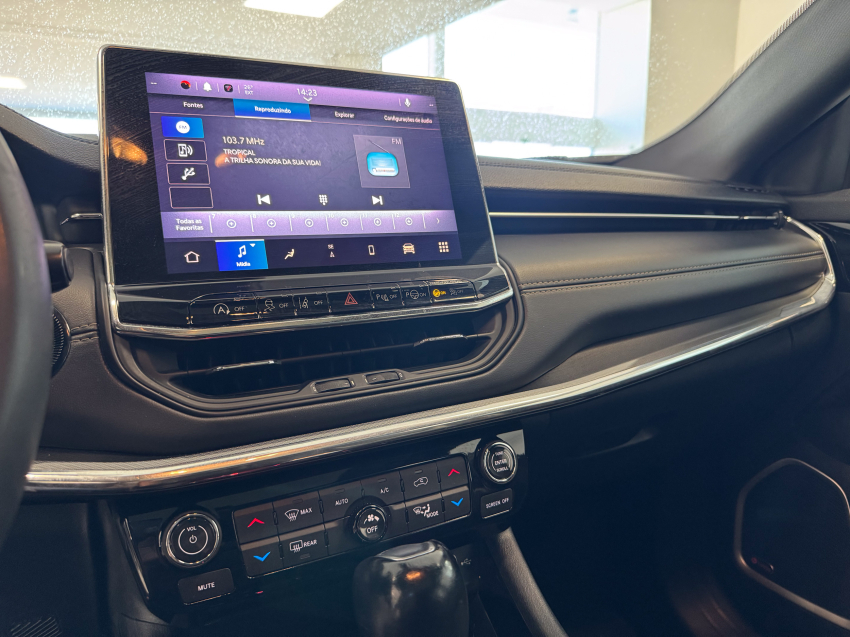 Carro JEEP COMPASS