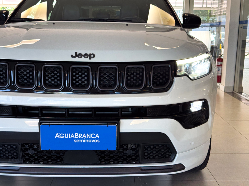 Carro JEEP COMPASS