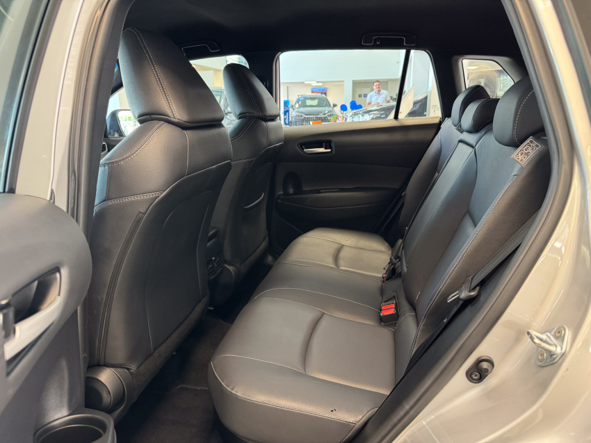 Carro Toyota COROLLA CROSS